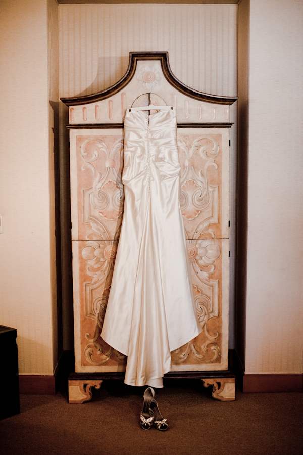 champagne sheath wedding dress - real wedding photo by Los Angeles photographer Jay Lawrence Goldman